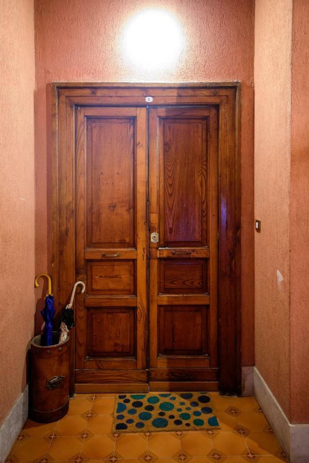 Appartamento Panoramico "Il Glicine" Napels Buitenkant foto
